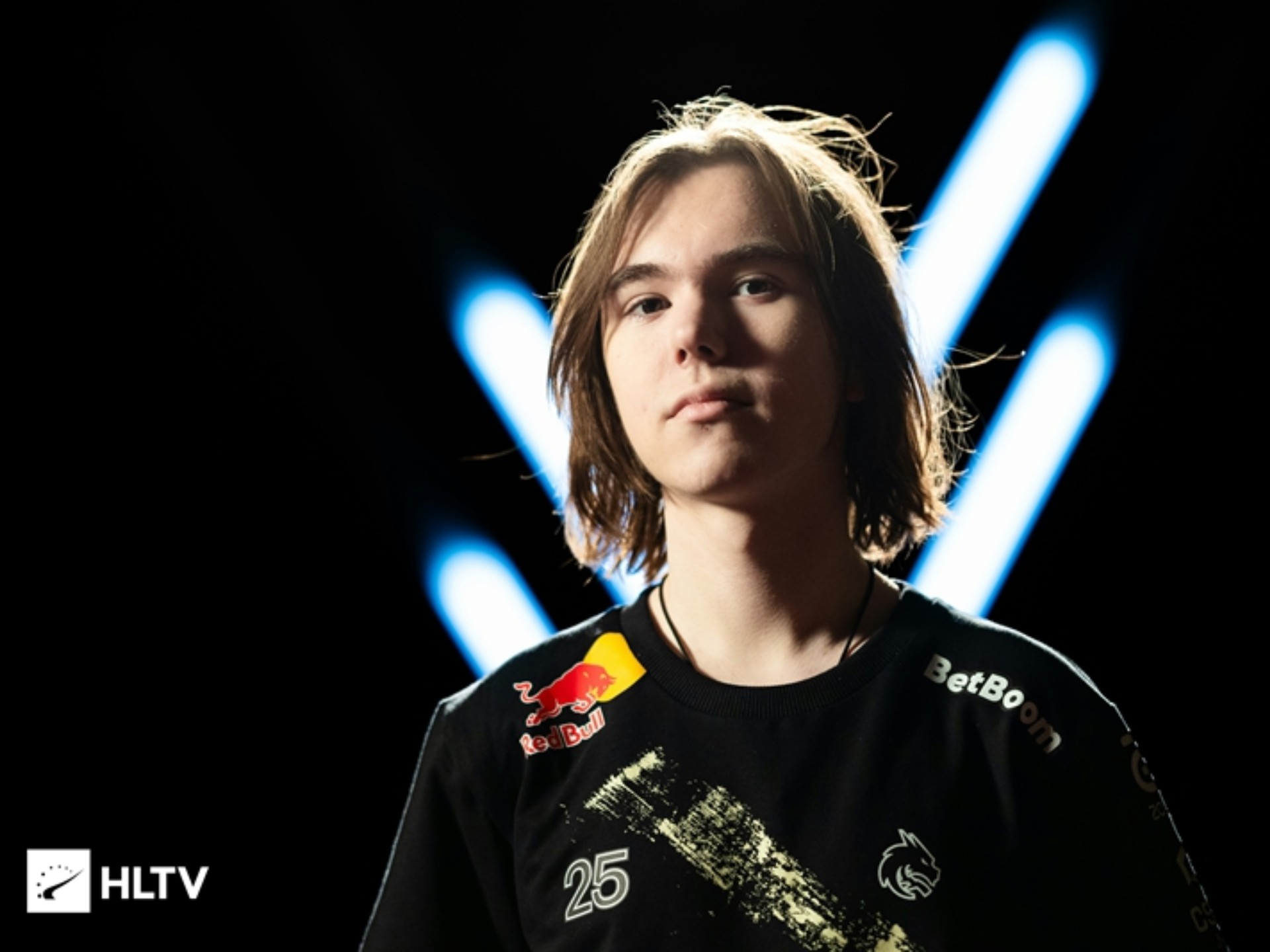 队员亲自官宣：线上赛之王宣告解散