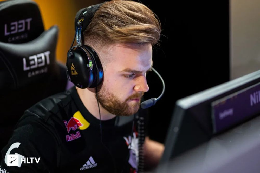 2024MSI冠亚军决赛解说主持阵容：明凯、小杨哥担任嘉宾