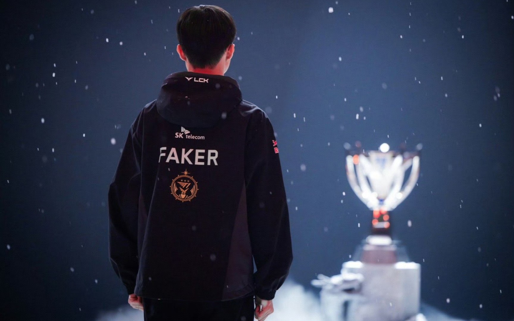 Crisp：和Doggo说了点垃圾话，他让我等死我也叫他等死