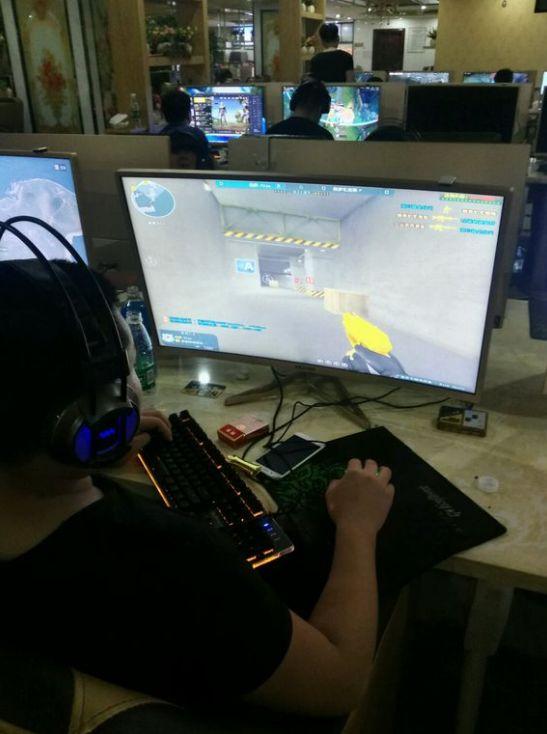 jkaem 涉及皮肤诈骗丑闻 [更新]